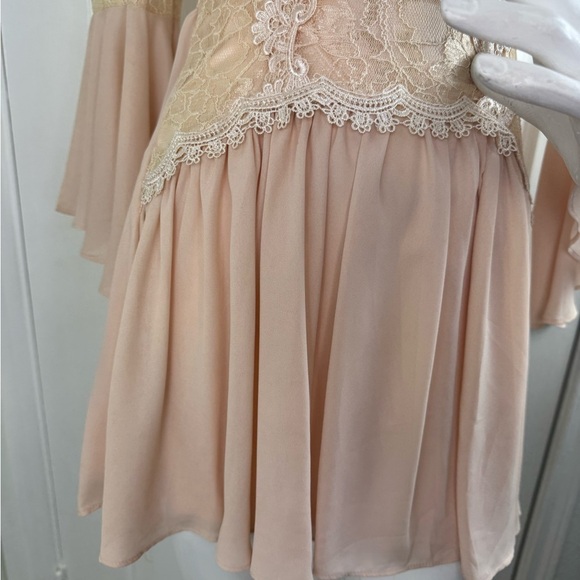 Me Elegant Lace Bell Sleeve Dress.  #180 - Picture 5 of 14